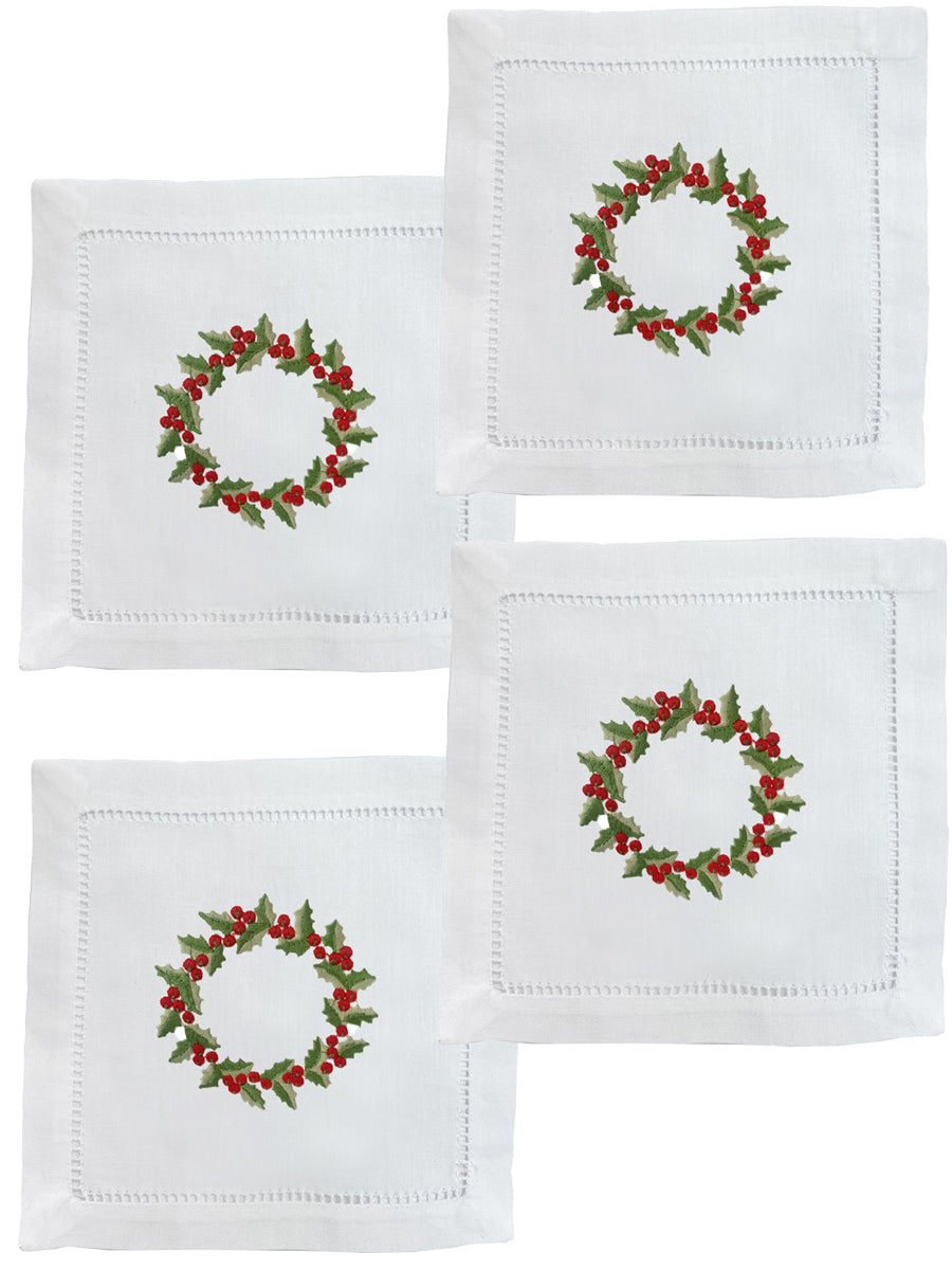 Cocktail Napkins, Christmas Berry Wreath, Set of 4