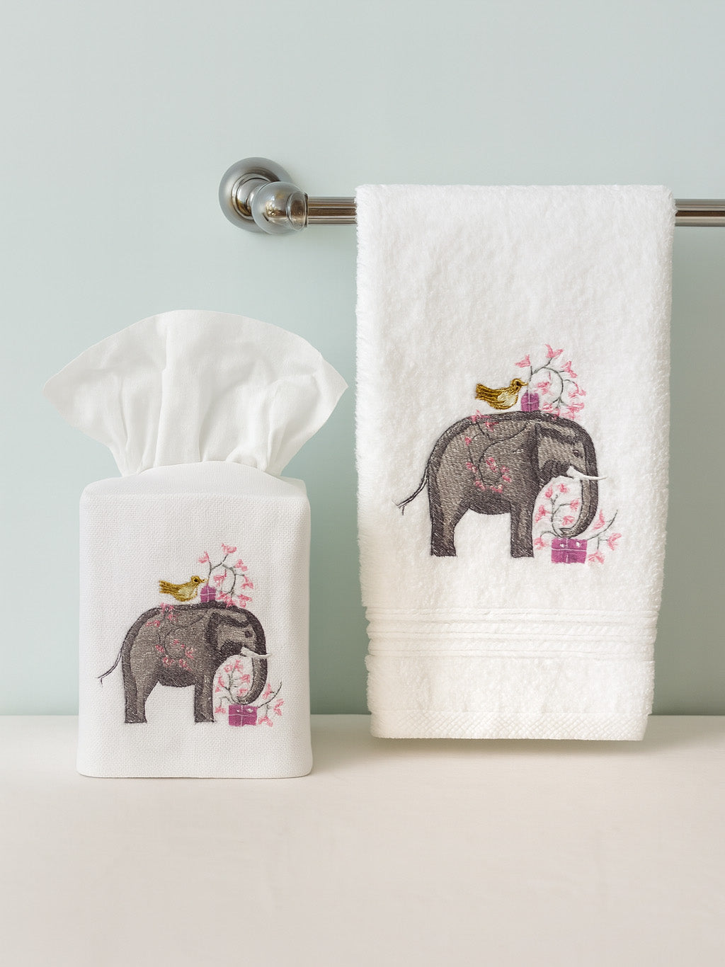 Guest Towel, Terry, Garden Elephant (Lavender)