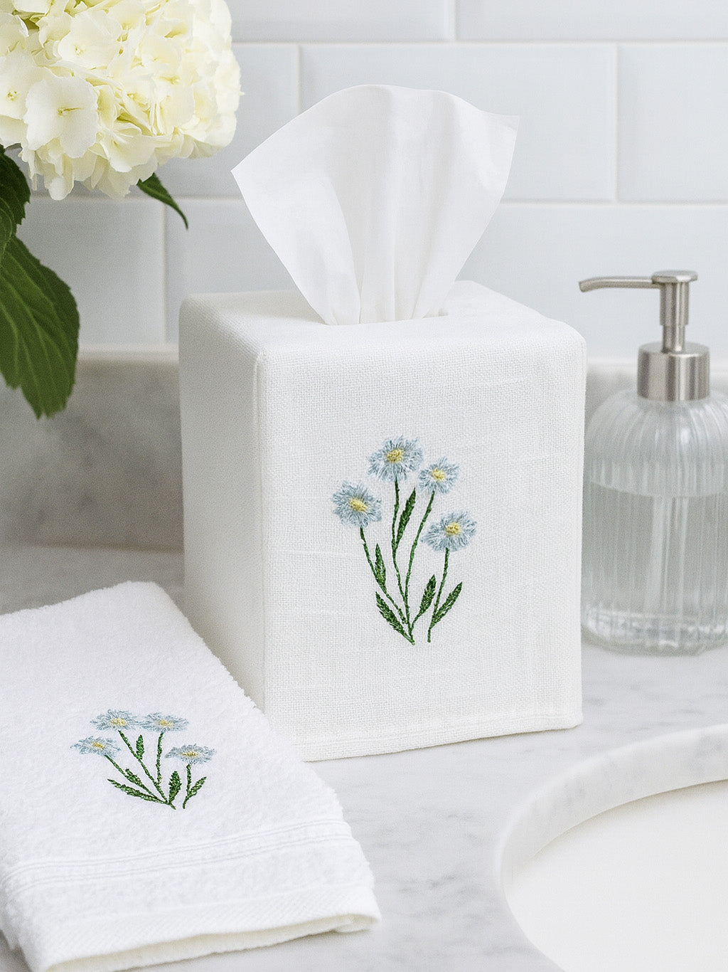 Guest Towel, Terry, Daisies (Ice Blue)