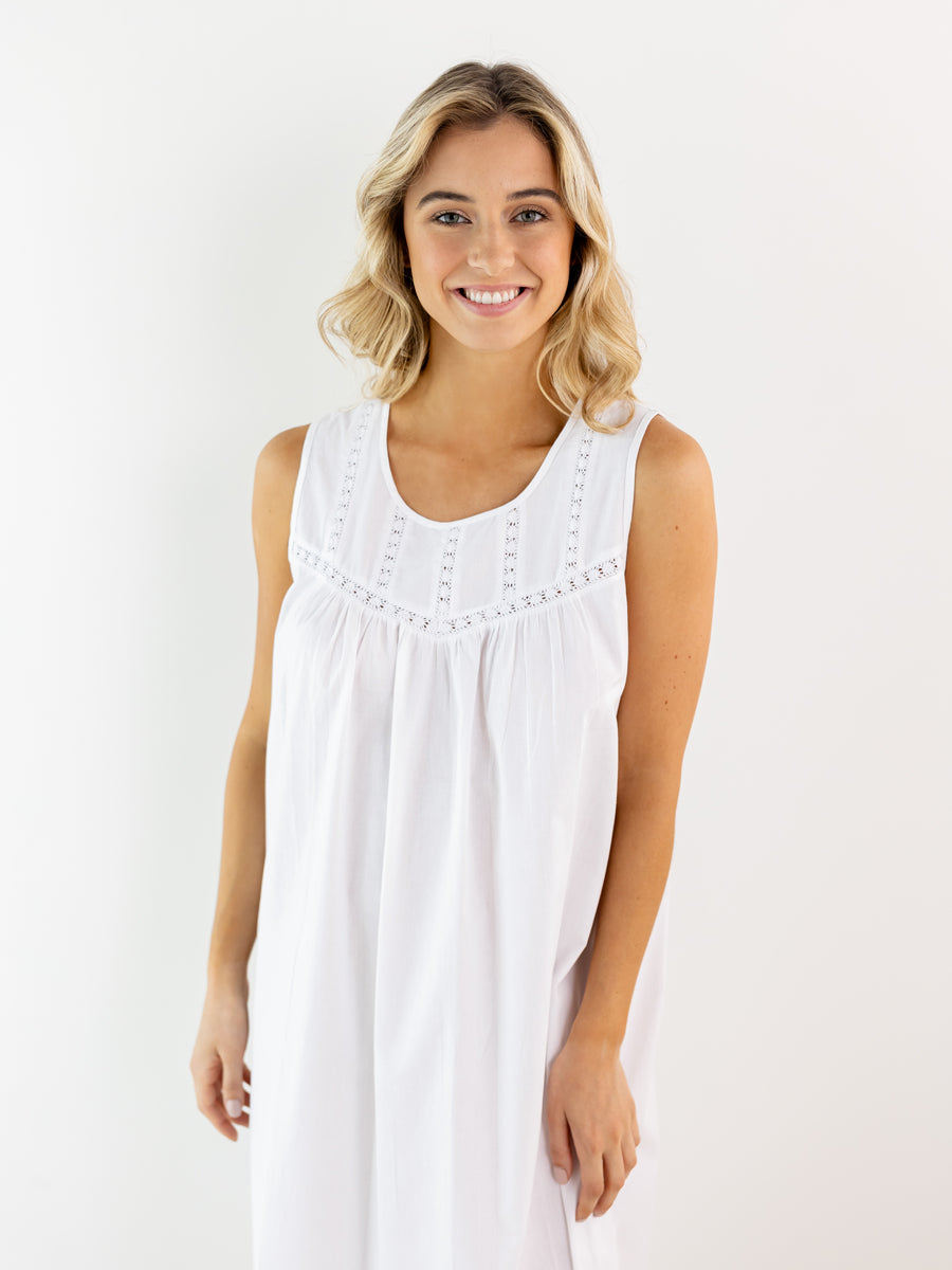 Theresa White Cotton Nightgown