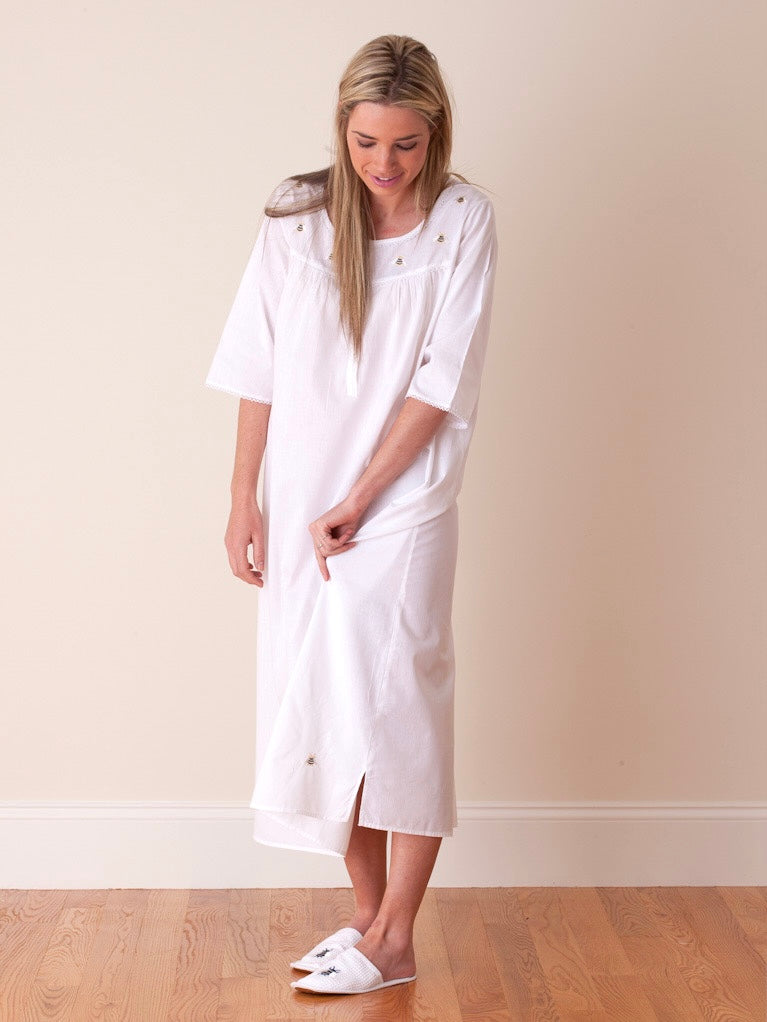 Bee White Cotton Nightgown, Embroidered (Bee - Gold/Navy)