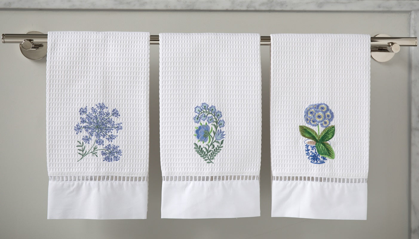 Guest Towel, Waffle Weave, Potted Primrose (Blue)