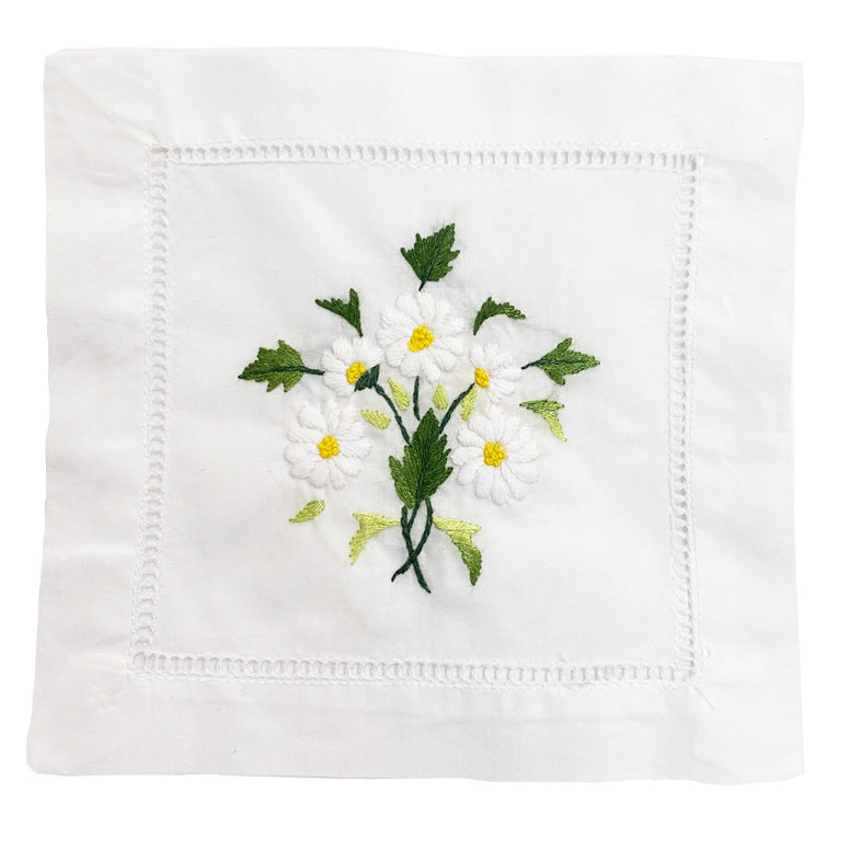 Cocktail Napkins, Christmas Berry Wreath, Set of 4