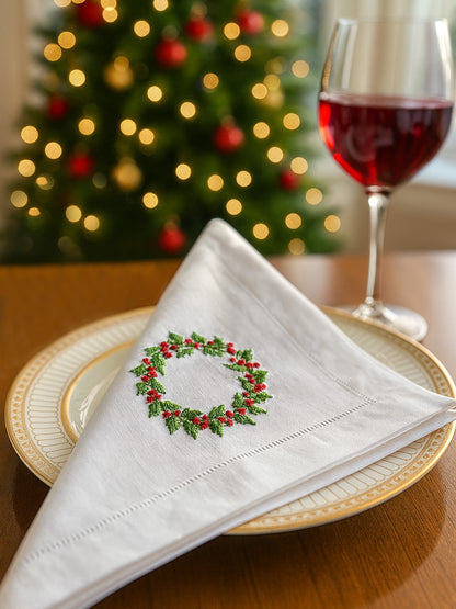 Dinner Napkin, Christmas Berry Wreath, Set of 2