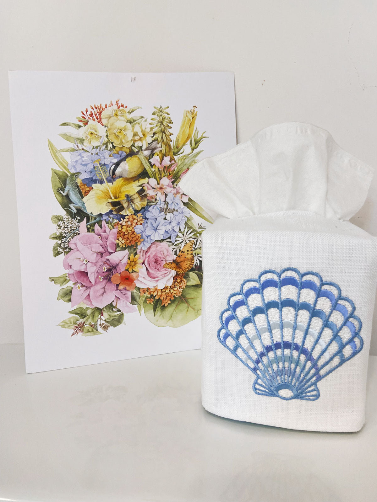 Tissue Box Cover, Clam (Blue)