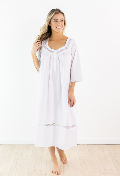 Victoria White Cotton Nightgown