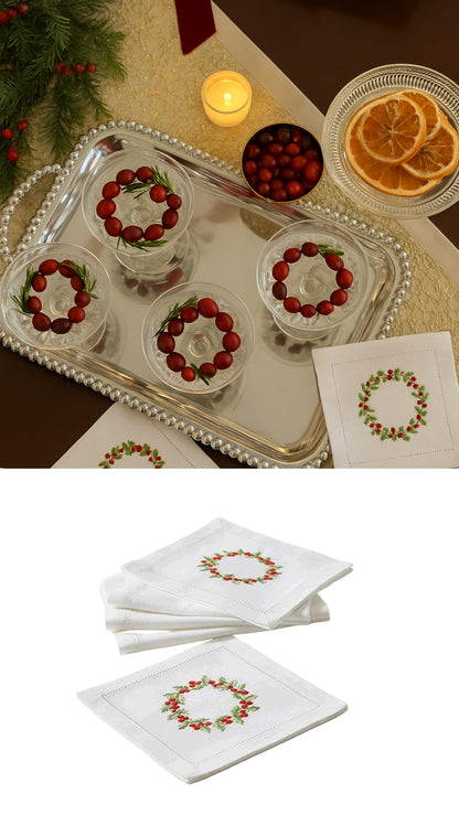 Cocktail Napkins, Christmas Berry Wreath, Set of 4