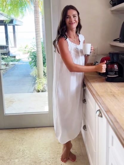 Mandi White Cotton Nightgown