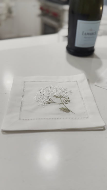Cocktail Napkins, Hydrangea (White), Set of 4