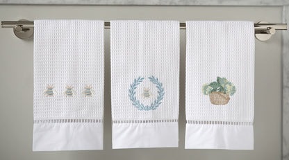 Guest Towel, Waffle Weave, Napoleon Bee Wreath (Duck Egg Blue)