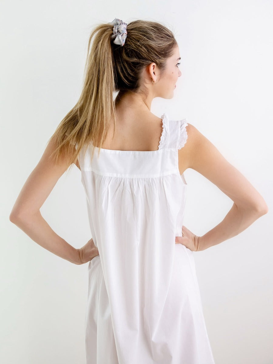 Mandi White Cotton Nightgown