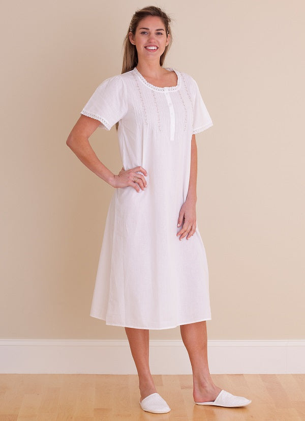 Lady lyn top sleepwear